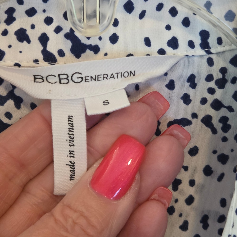 BCBGeneration Shirt Dress White Navy Dalmatian Print Pockets Size S - Picture 4 of 10